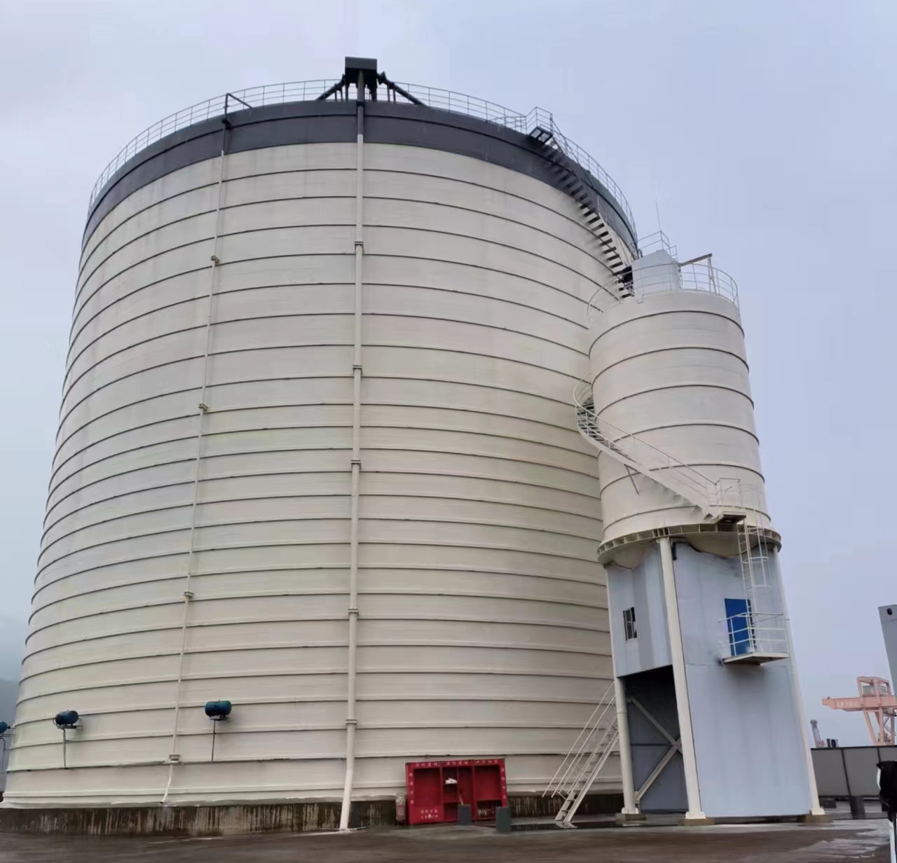 港南10万吨水泥钢板库